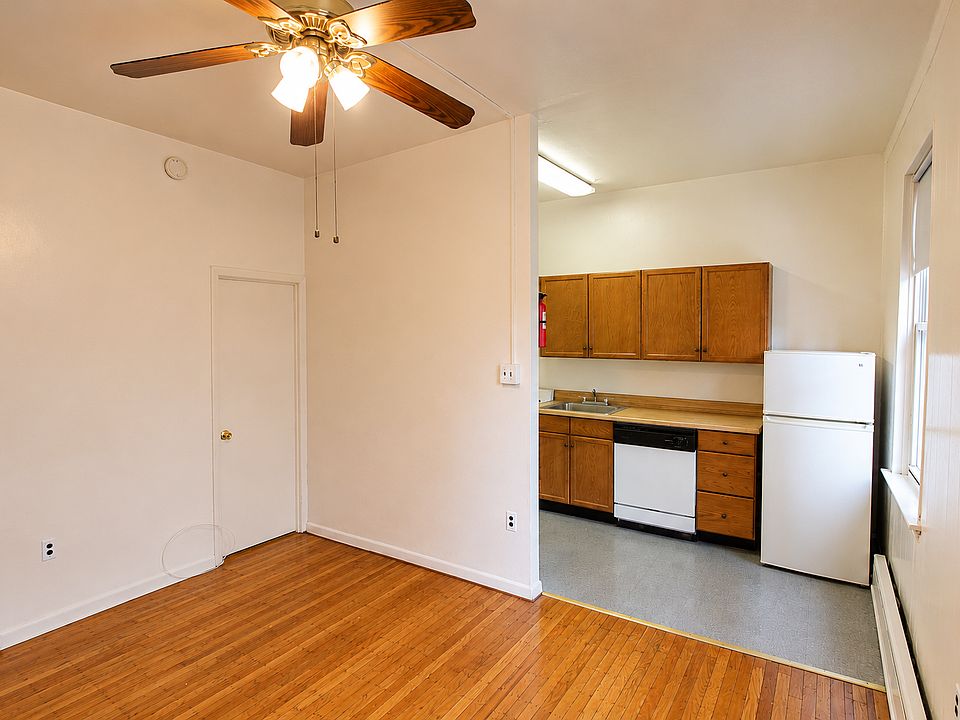 2nd image of 1951 Locust St APT 2A