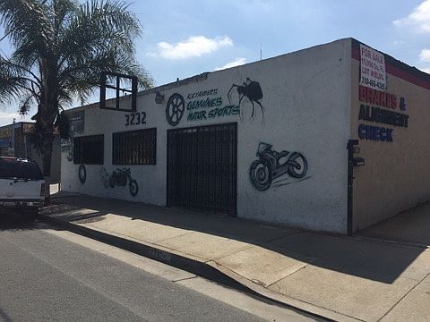 1st image of 3232 W Rosecrans Ave