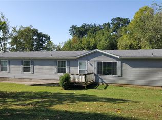 50 T Bradley Rd, Loretto, KY 40037
