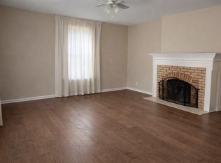 2475 E Maple Rd, Troy, MI 48083