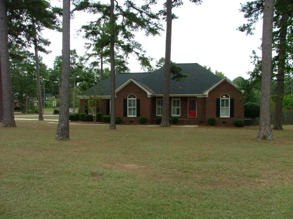 325 Martindale Dr, Albany, GA 31721