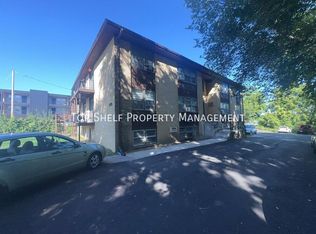 3119 Grand Ave APT 10, Des Moines, IA 50312