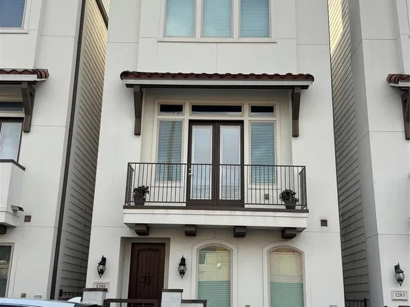 1281 Bonner St, Houston, TX 77007