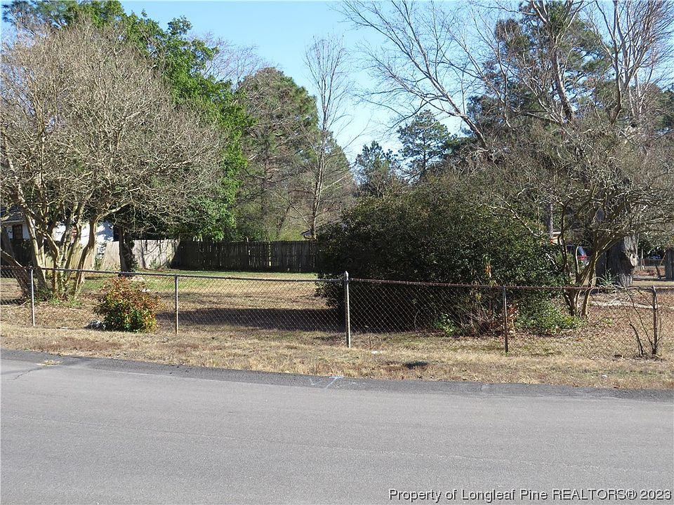 2nd image of 1312 Hibiscus Rd