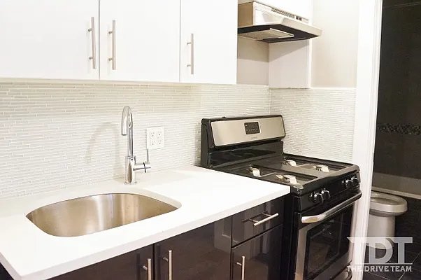 Rented by J Misrahi Realty Corp | media 40