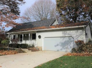 52066 Bellflower Ln, Granger, IN 46530