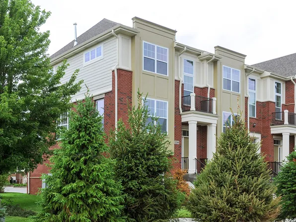 1200 Danforth Ct, Vernon Hills, IL 60061