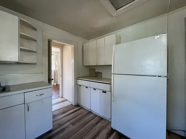 6906 N Newcastle Ave — Photo 10