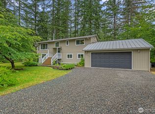 17225 429th Ave SE, North Bend, WA 98045