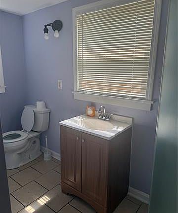 4th image of 4826 Piety Dr