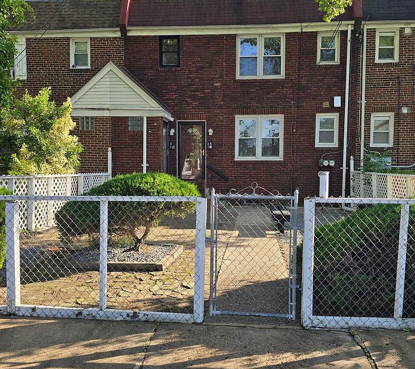 1st image of 367 Marlton Ave