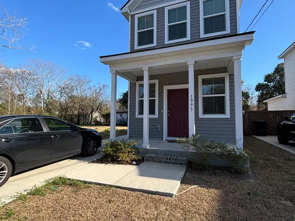 1995 Forest Ave, North Charleston, SC 29405