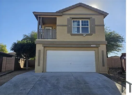 18293 W Elm St