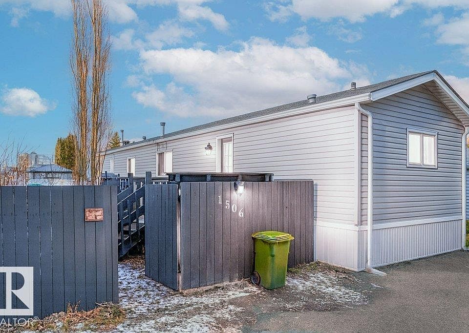 1st image of 1506 Lakeview Rd