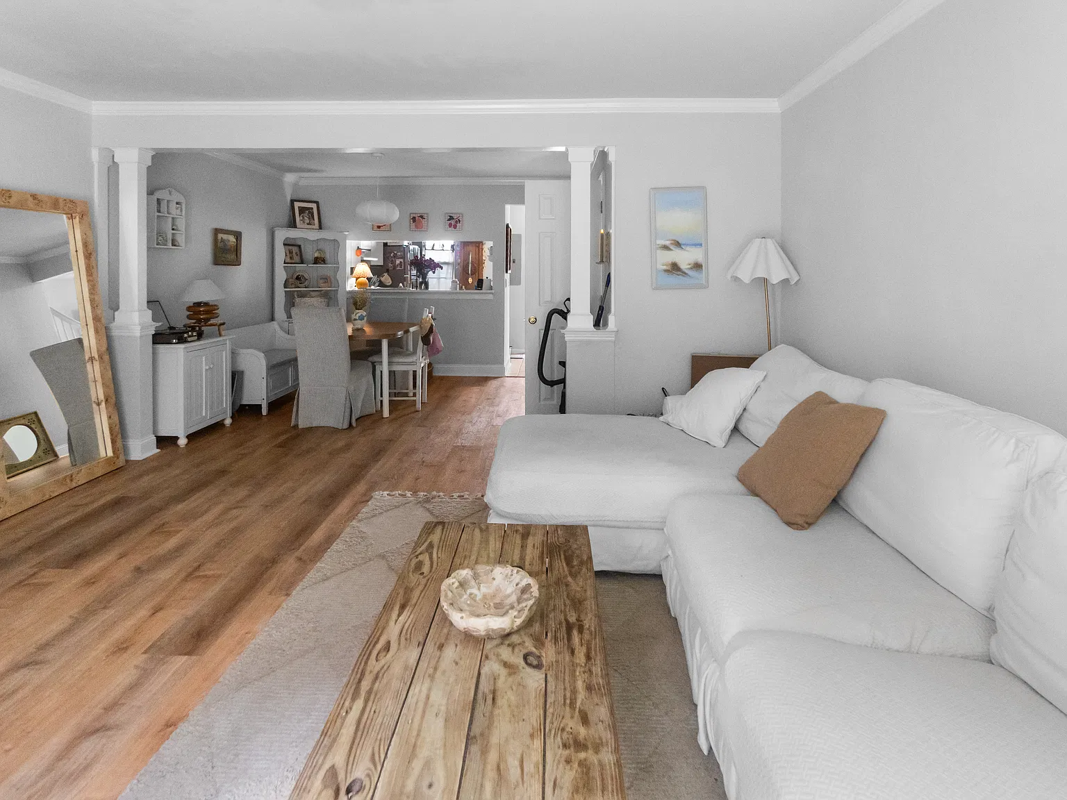 2 bed, 1.5 bath, 1020 sqft, $2,650 — Photo 3