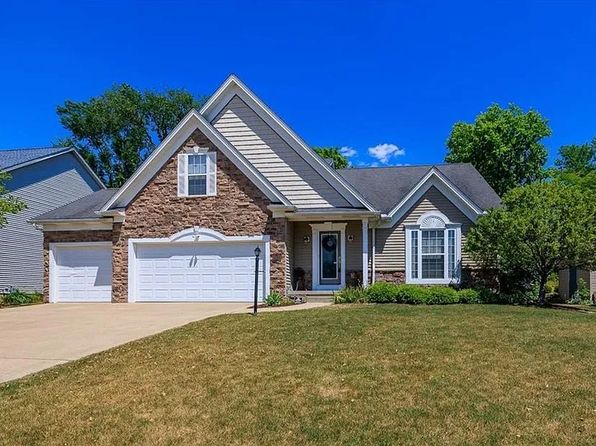 2035 Glenmont Dr, Brunswick, OH 44212