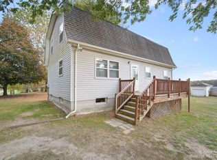 9799 Darling Rd, Willis, MI 48191