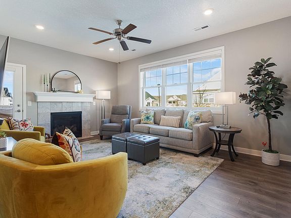 3rd image of 19549 Meadow Trl