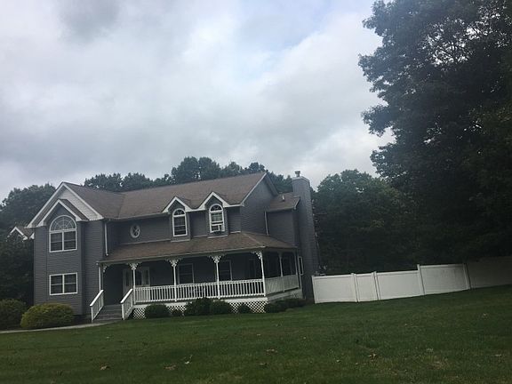 2nd image of 17 Cedar Ave