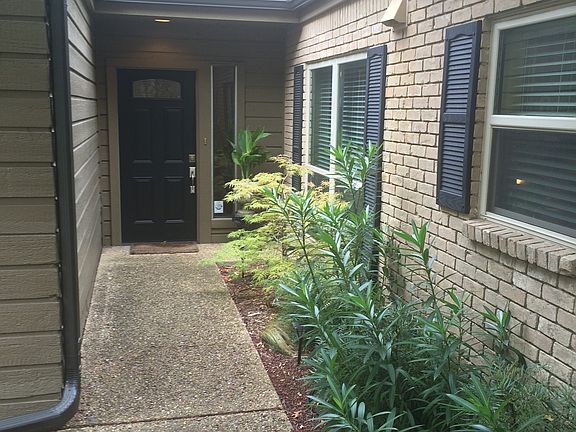 Front Door Walk-up