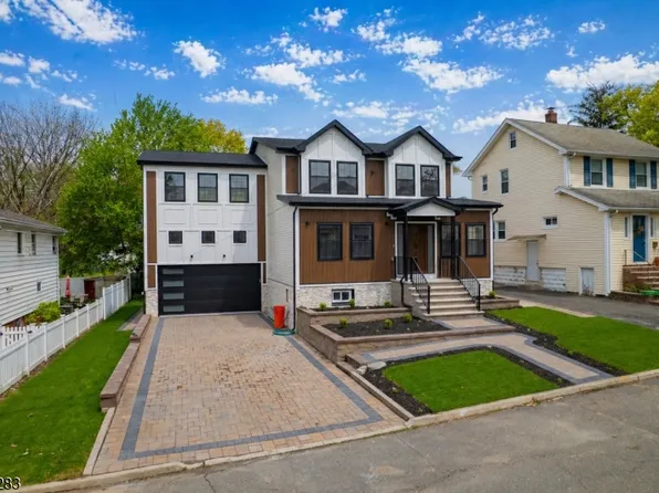 42 2Nd St, Dumont Boro, NJ 07628