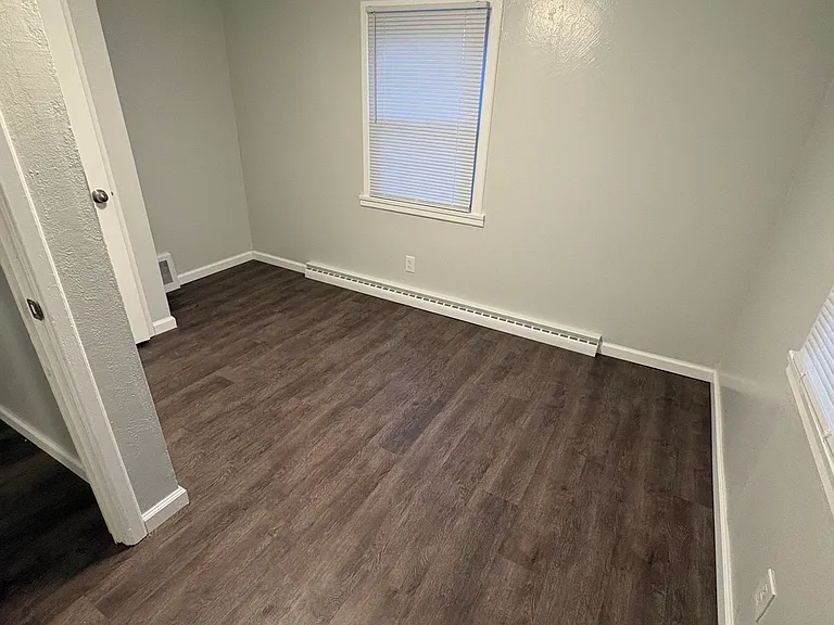 3010 Hudson Ave #1 — Photo 7
