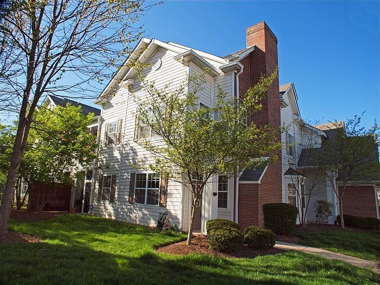 1st image of 7576 Mansion Cir #A
