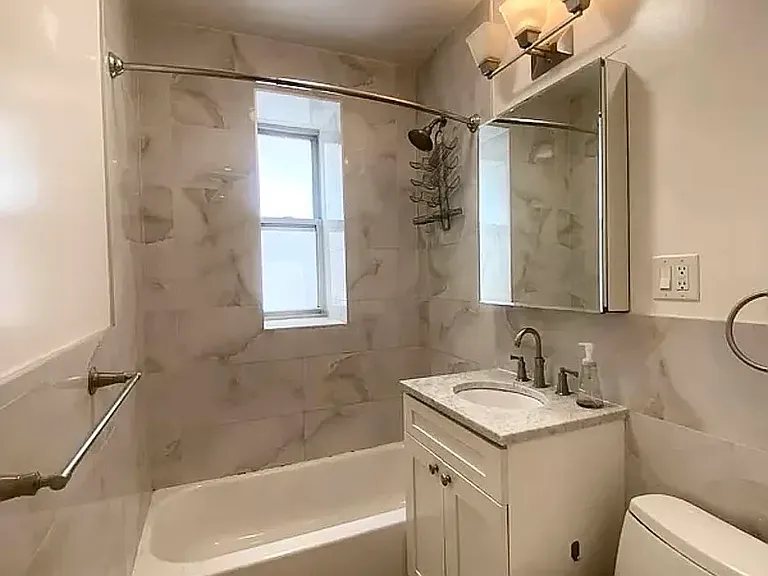 101 Ocean Pkwy #3G — Photo 9