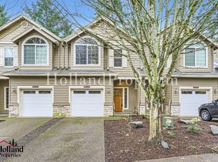 9540 SW Lodestone Dr #D, Beaverton, OR 97007