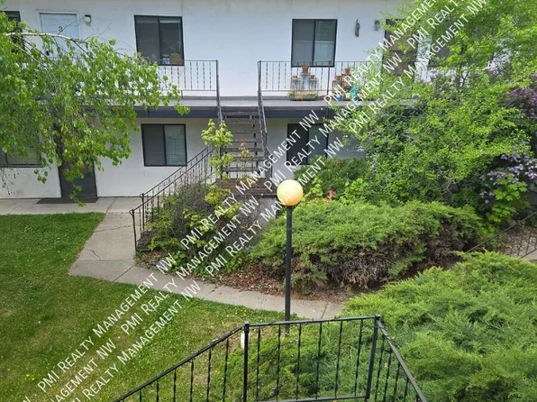 635 6th St W APT 12, Kalispell, MT 59901