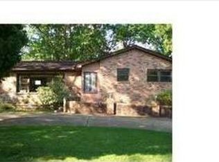 569 N Park Ln, Jackson, MS 39206