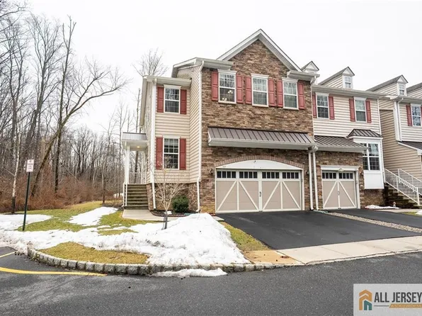 101 Baker St, Monmouth Jct, NJ 08852