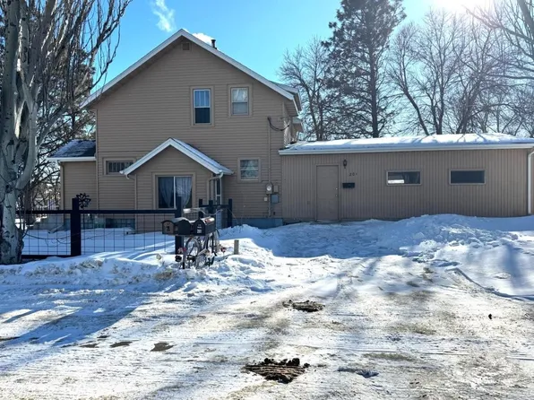201 A Ave, Minot, ND 58701
