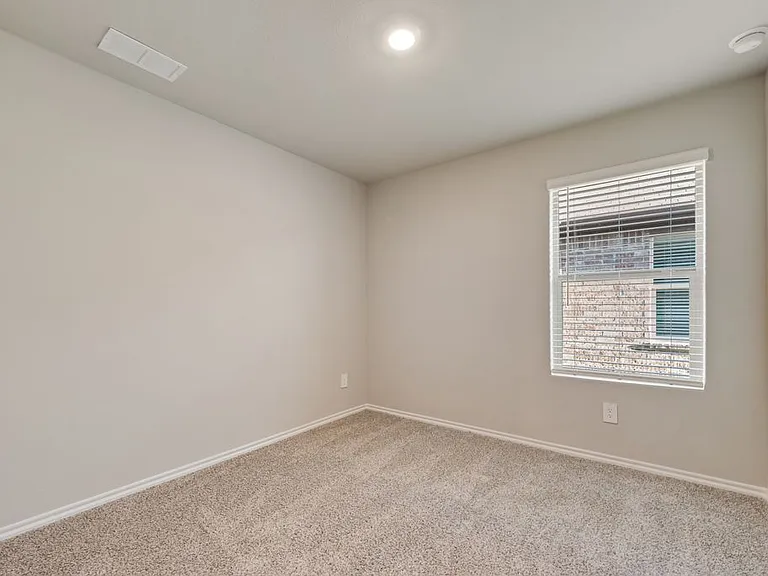 8556 Dunnstown Dr — Photo 17