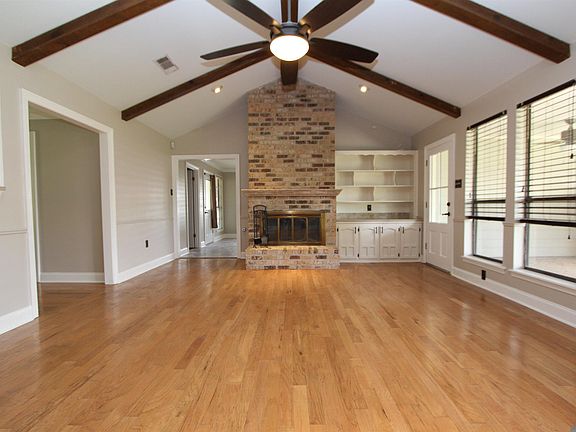 3rd image of 4837 Front Royal Dr