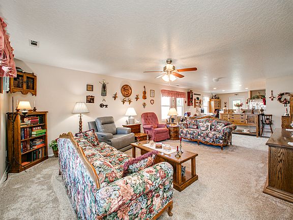 2nd image of 11675 Cabin Creek St