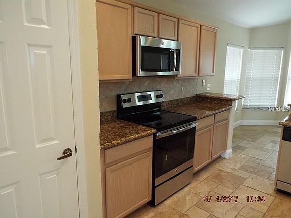 3rd image of 6602 Imperial Oak Ln