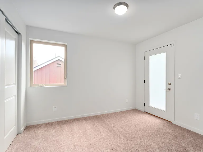 2155 S Logan St #2155 — Photo 43