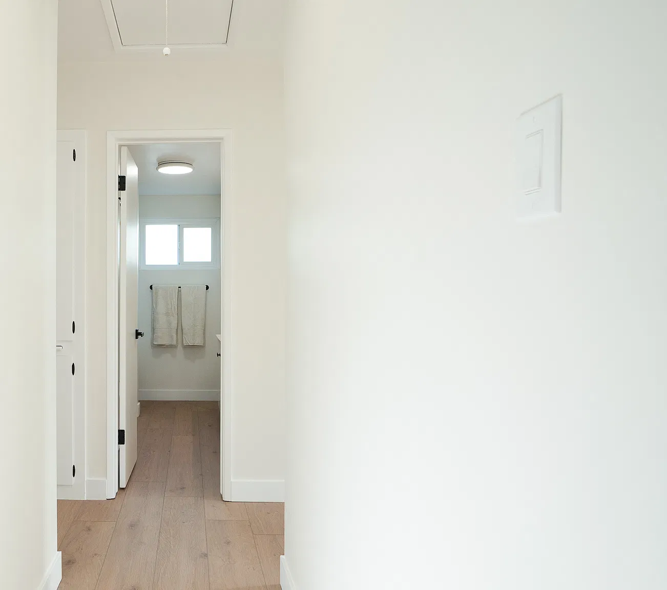 3 bed, 1620 sqft, $6,750 — Photo 2