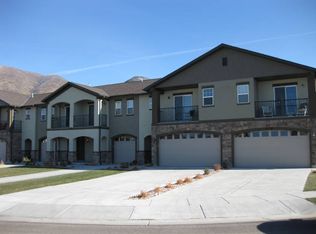 299 W 710 N, Centerville, UT 84014
