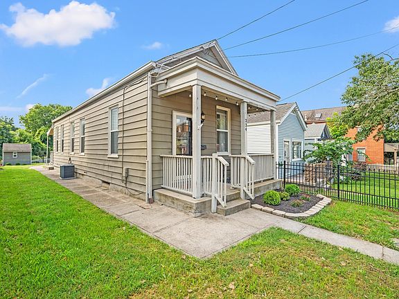 2nd image of 334 Walnut St