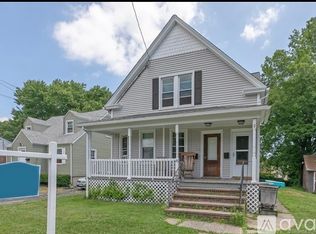 35 Rockaway Ave #1, Stratford, CT 06615