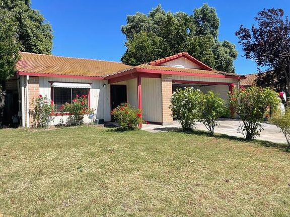 2nd image of 8432 Tam O Shanter Dr