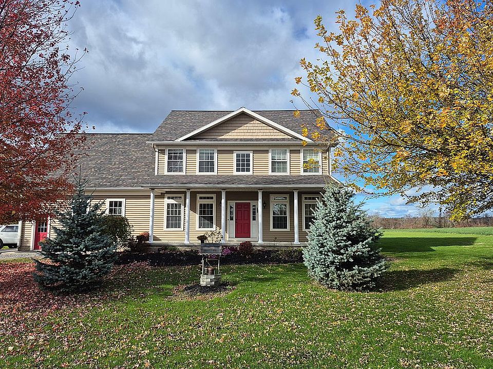 1st image of 372 Transit Rd