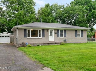 7707 Poinsettia Dr, Louisville, KY 40258