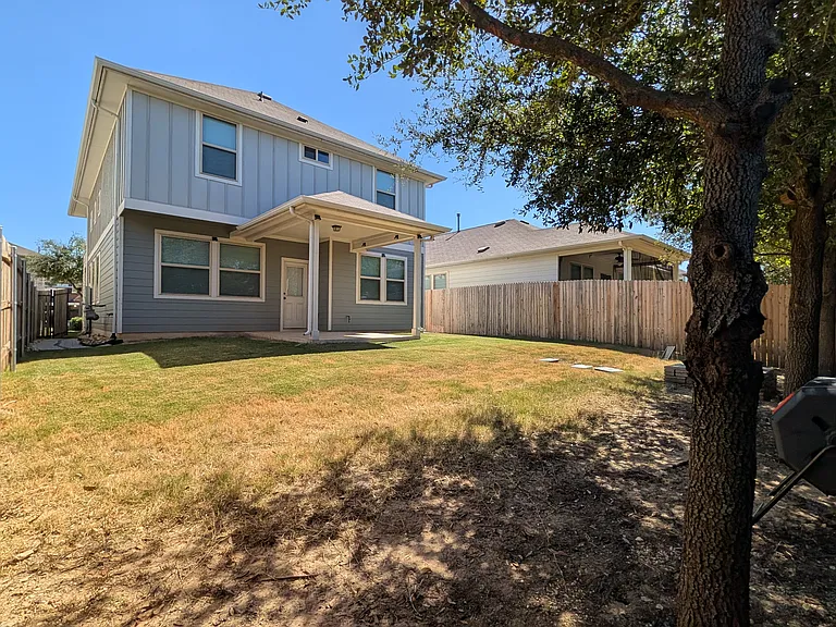 1214 Falconer Way — Photo 4