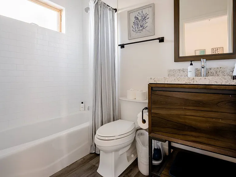 1141 E Cliff Dr #A — Photo 10