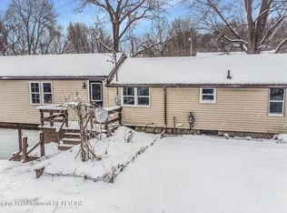 3660 Saint Luke Dr, Jackson, MI 49201