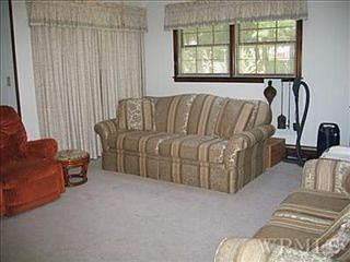 5th image of 1 Clyde Ct