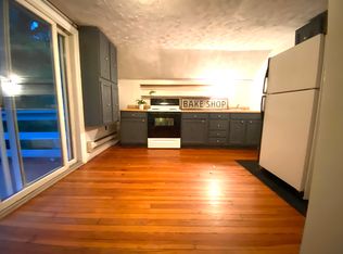 144 Maplewood Ave #3, West Hartford, CT 06119